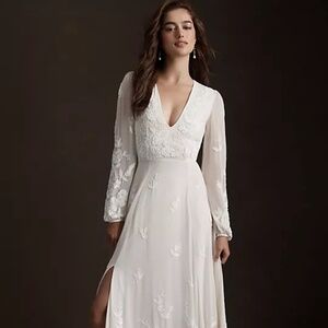 BHLDN Nassau Long-Sleeve Deep-V Embroidered Side-Slit Wedding Gown US size 10